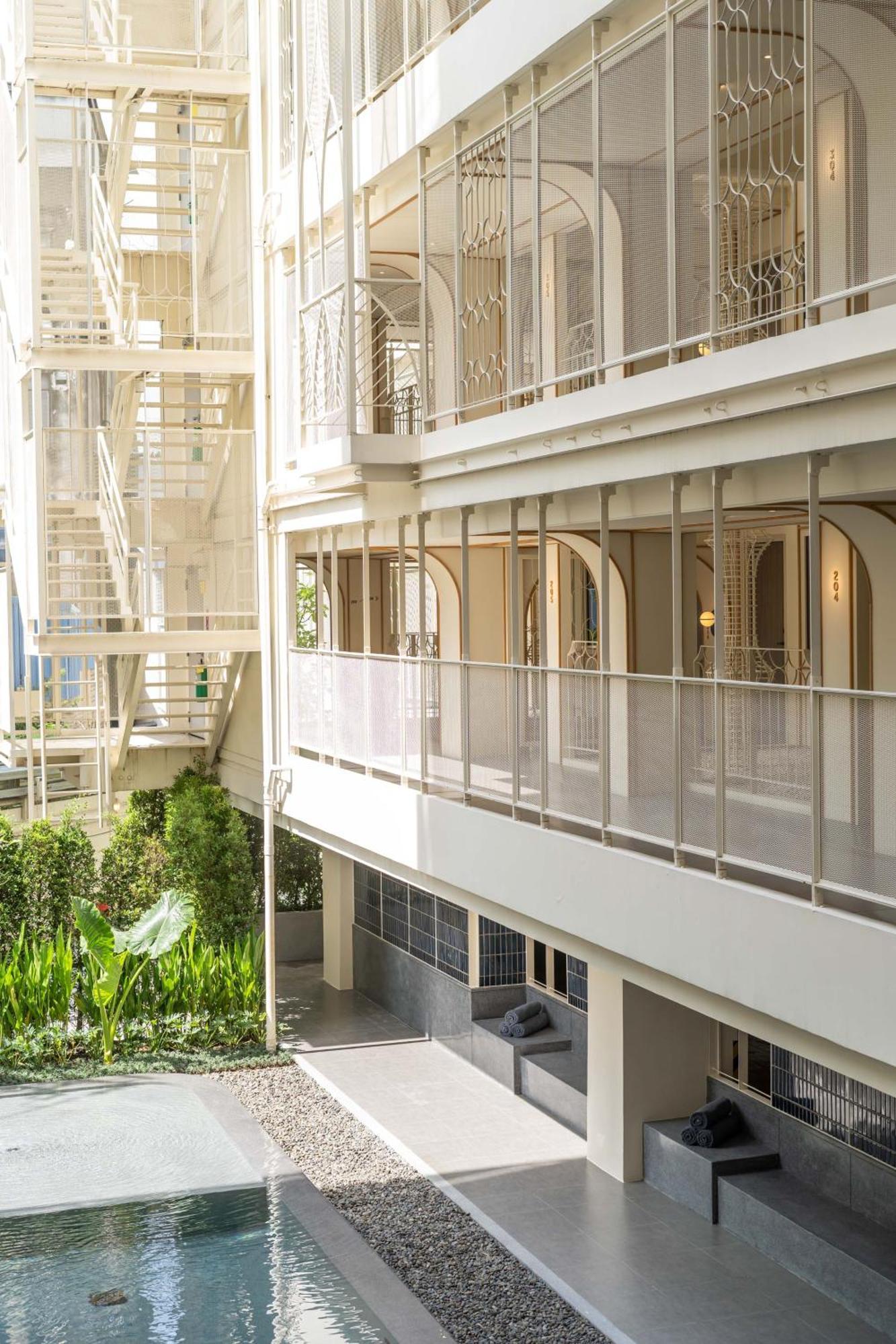 Yanh Ratchawat Hotel Bangkok Exterior photo